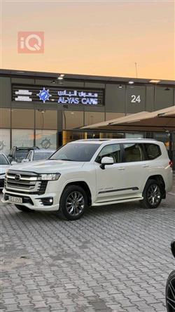 تويوتا لاندكروزر